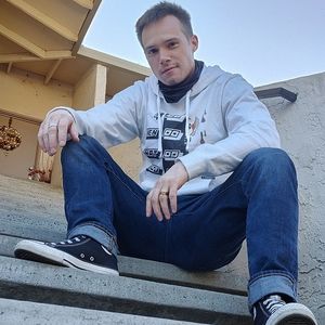 Meet your Posher, Forest, Her "BeeB"